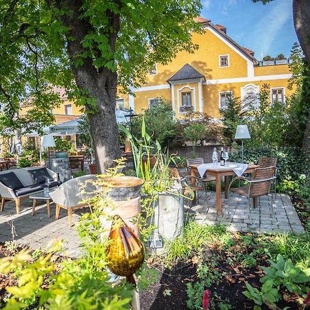 Donauwirt - Hotel Garni ヴァイセンキルヒェン・イン・デア・ヴァッハウ エクステリア 写真